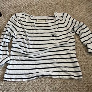 Abercrombie & Fitch top